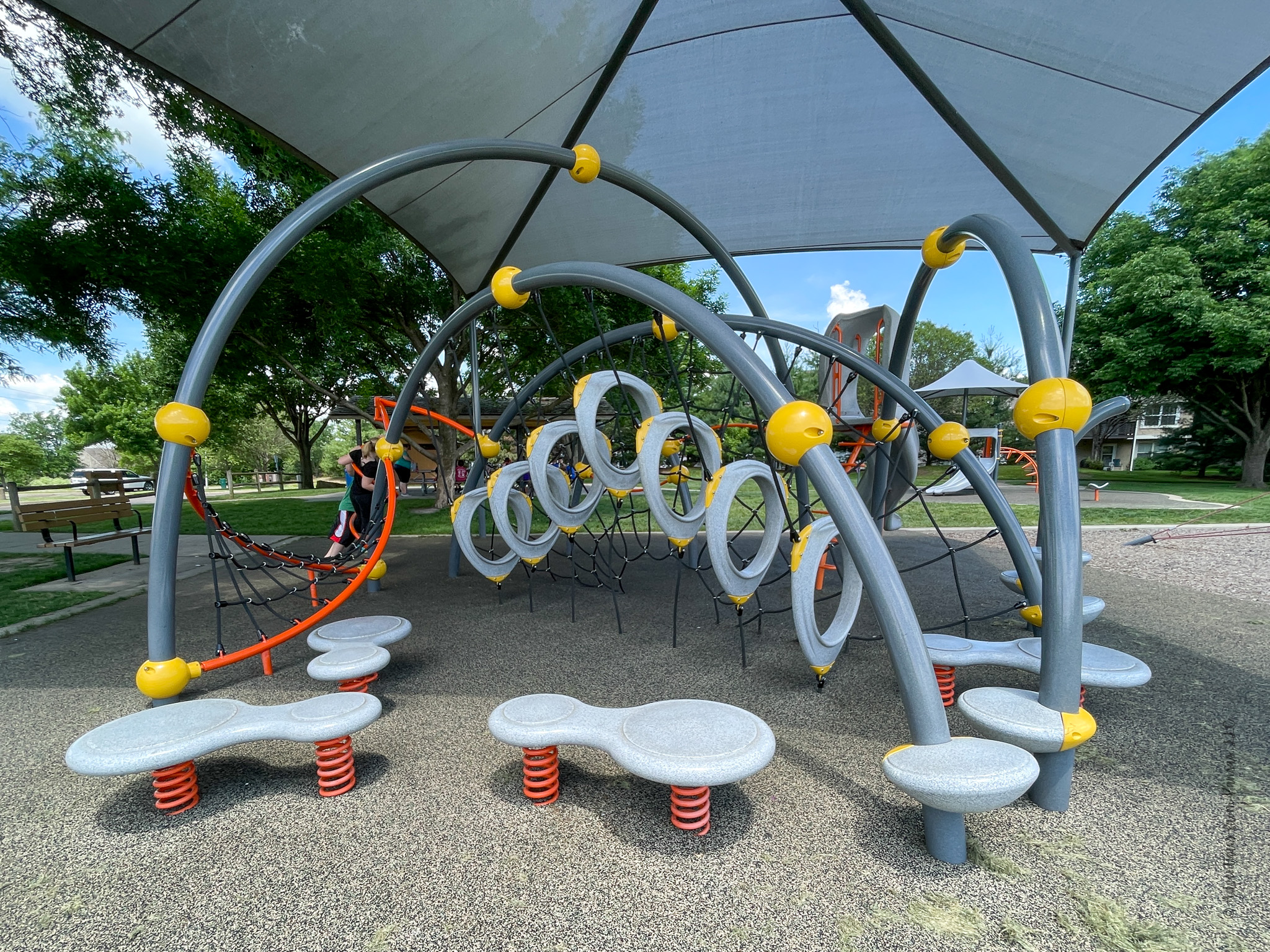Electric Park Climbing Playground