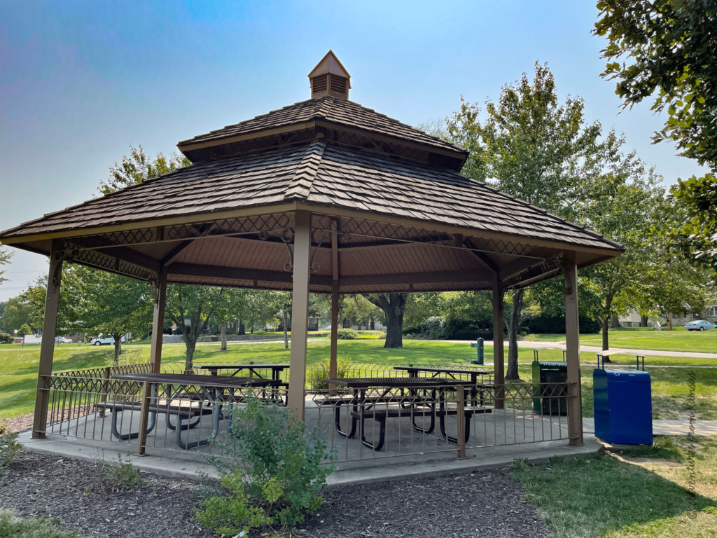 shelter and picnic tables at Shawnee Park
